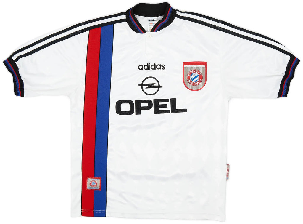 Bayern Munich Away 96/98’